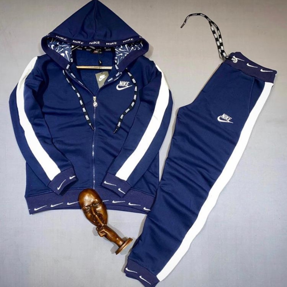 Nike Sweatsuit